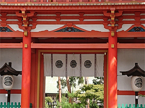 Vol 15 京都 紫野 今宮神社 せんねん灸 お灸で妊活 せんねん灸がお灸で妊活を応援するサイトです Vol 15 京都 紫野 今宮神社 せんねん灸 お灸で妊活 せんねん灸がお灸で妊活を応援するサイトです